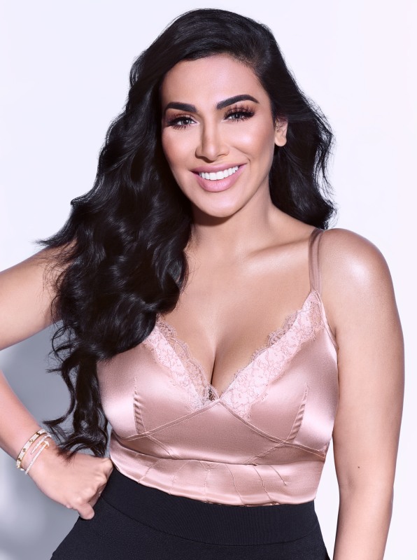 How Huda Kattan Built A Multi Million Dollar Beauty Brand From A Blog 