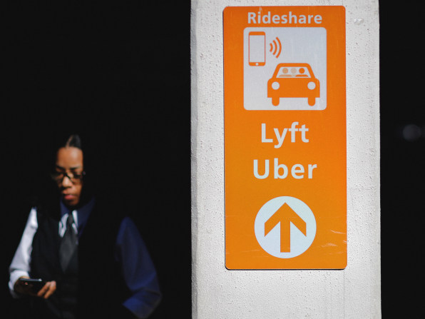Why itu0027s so hard to find your Lyft or Uber at the airport
