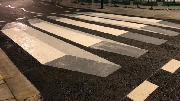 Optical illusion: 3D crossings around India Gate will keep speeding  motorists in check