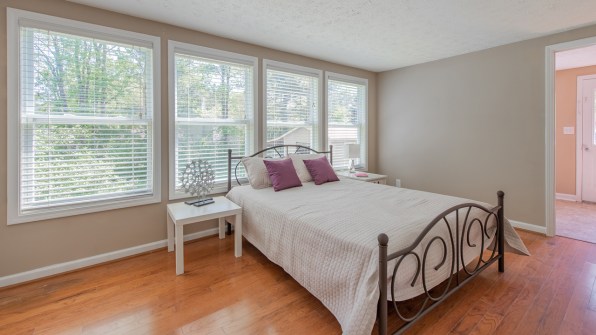 Padsplit Converts Homes Into Multiple Single Room Units