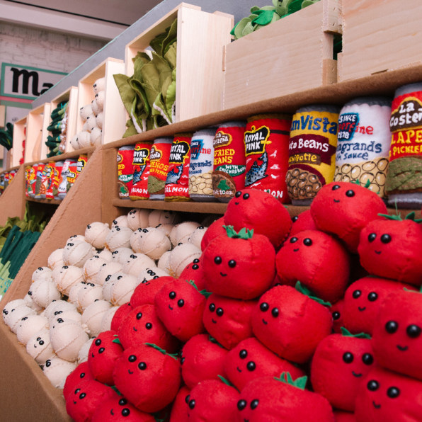 This grocery store is completely made out of felt