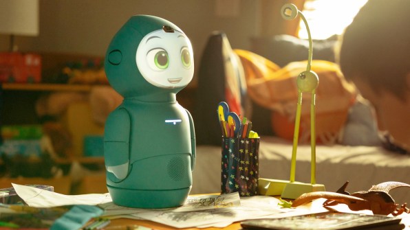 Moxie the Robot Helps Children With Autism Through AI 