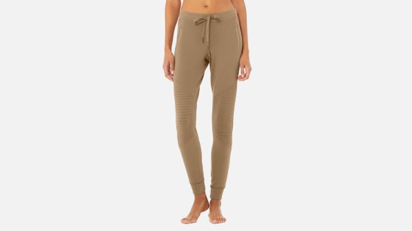 ALO Urban Moto Sweatpants Pristine XS : : Clothing, Shoes