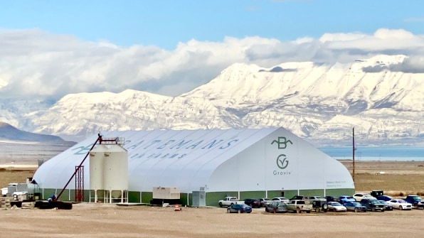 Grov Technologies: granjas verticales para alimentar al ganado vacuno