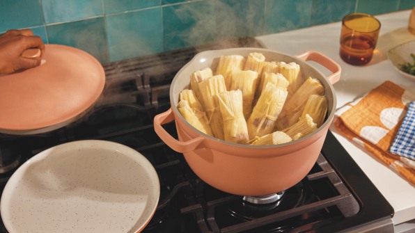 Multitask your meals better with this automatic pot stirrer - Boing Boing