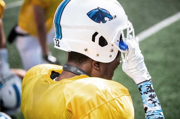 World Cup Players Are Wearing a Neck Device to Protect Their Brains