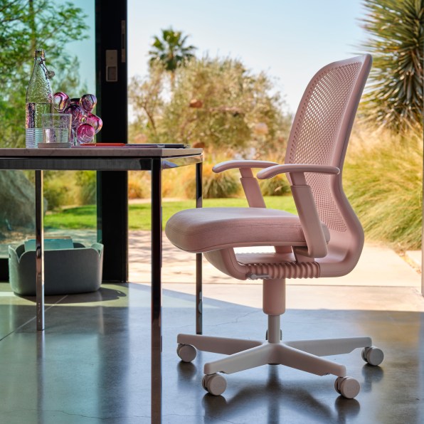 https://images.fastcompany.net/image/upload/w_596,c_limit,q_auto:best,f_auto/wp-cms/uploads/2022/06/2-90759890-marc-newson-designed-his-knoll-task-chair-for-life-not-end-of-life.jpg