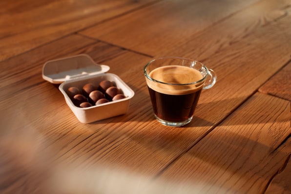 CoffeeB's Single-Use Coffee Machine Brews Without Capsules