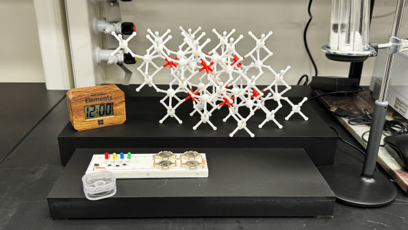 i-1-Battery-testing-photo-by-Harry.jpg
