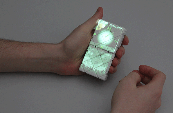 Meet Paddle, The Incredible Shapeshifting Smartphone Of The Future