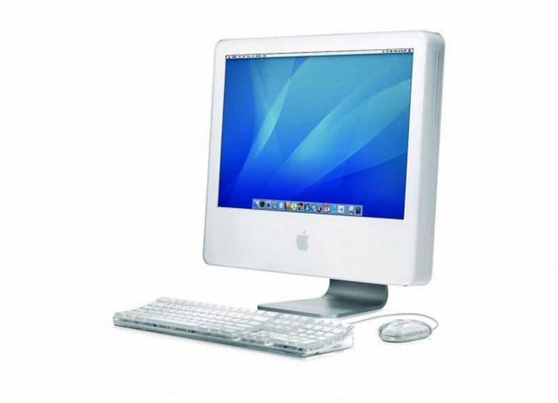 The milky white iMac G5 was the last generation of computers to use PowerPC. Its consolidated form replaced the odd Sunflower design of the iMac G4.