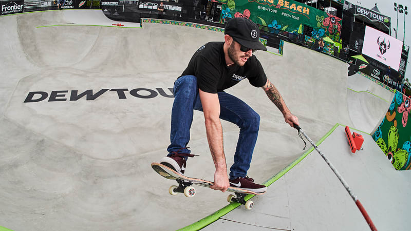 This blind skater is doing tricks thanks to this cool sound-based tech